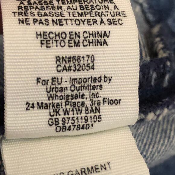 Free People Come A Little Closer Blue Denim Jean Button Up Mini Skirt Size 2 - Picture 7 of 7